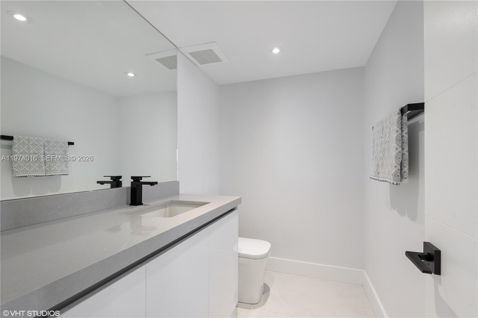 Turnberry Isle · #28J in Aventura - Photo 16