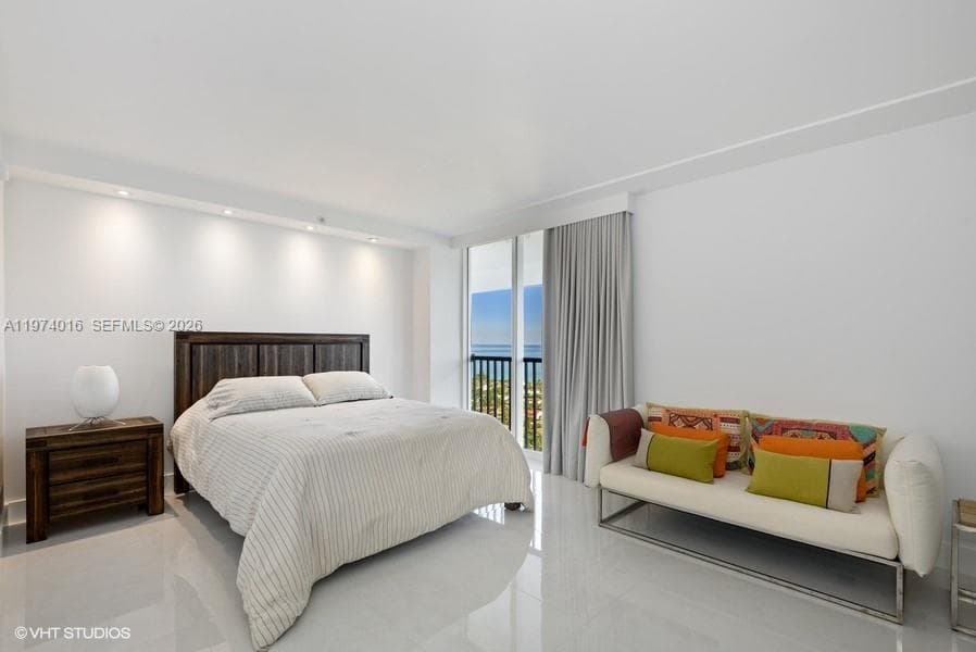 Turnberry Isle · #28J in Aventura - Photo 11