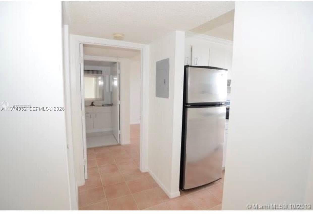 bay plaza · #1107 in Miami Beach - Photo 13