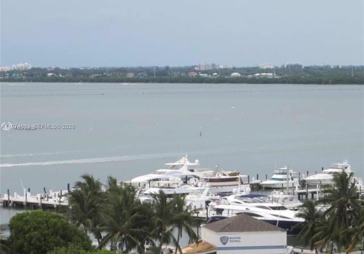 bay plaza · #1107 in Miami Beach - Photo 4