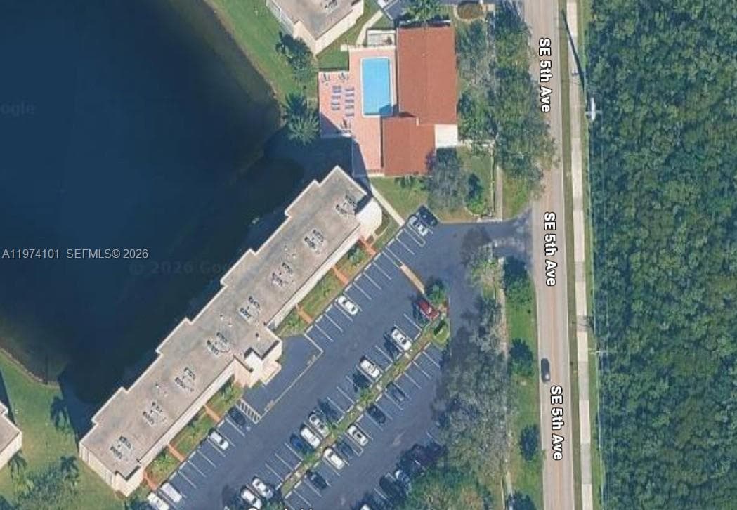 MEADOWBROOK LAKES VIEW CO · #505 in Dania Beach - Photo 20