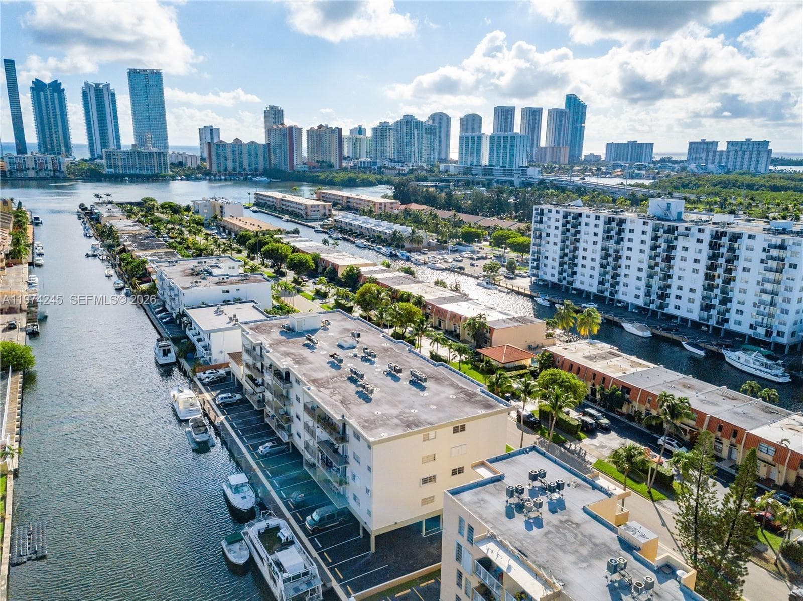 CARIBBEAN HOUSE CONDO · #501 in North Miami Beach - Photo 42