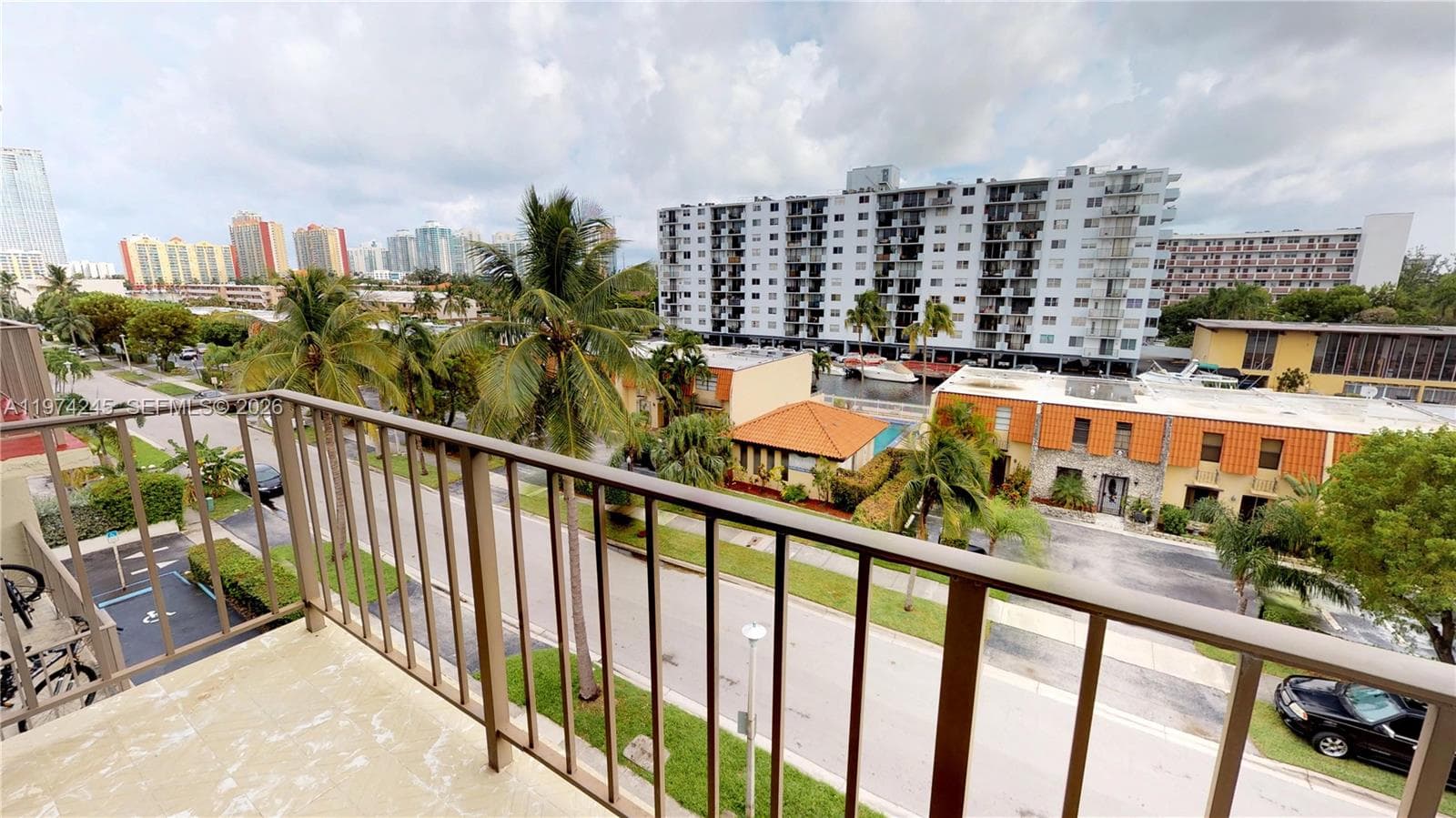 CARIBBEAN HOUSE CONDO · #501 in North Miami Beach - Photo 18