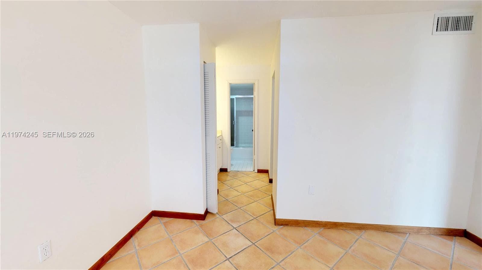 CARIBBEAN HOUSE CONDO · #501 in North Miami Beach - Photo 11