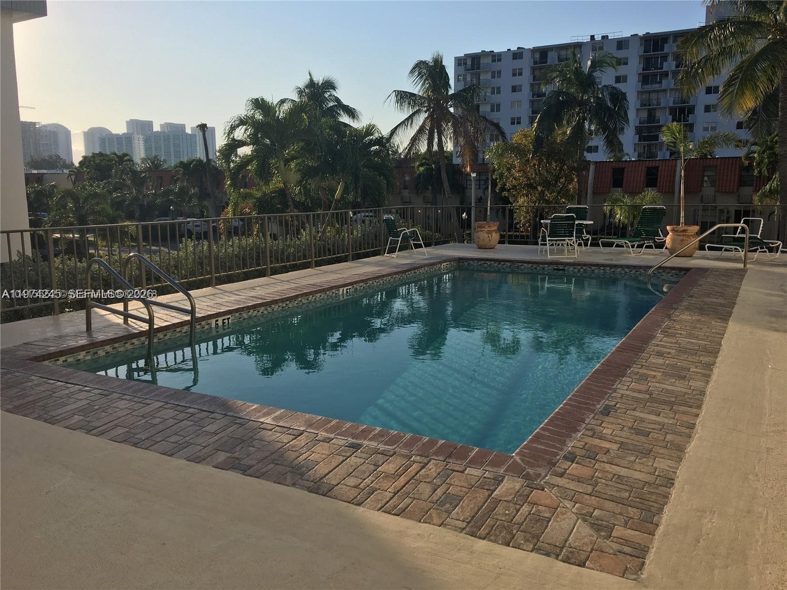 CARIBBEAN HOUSE CONDO · #501 in North Miami Beach - Photo 31