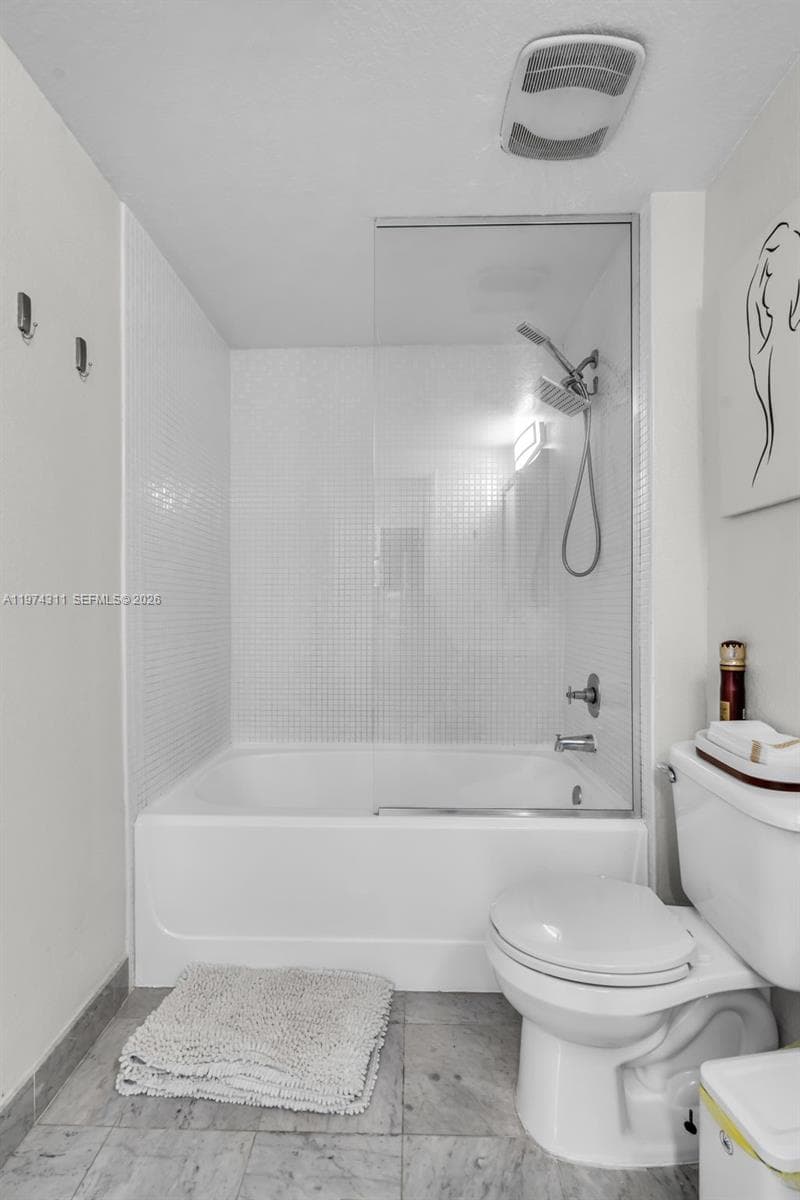 MOON BAY OF MIAMI CONDO · #1105 in Miami - Photo 13
