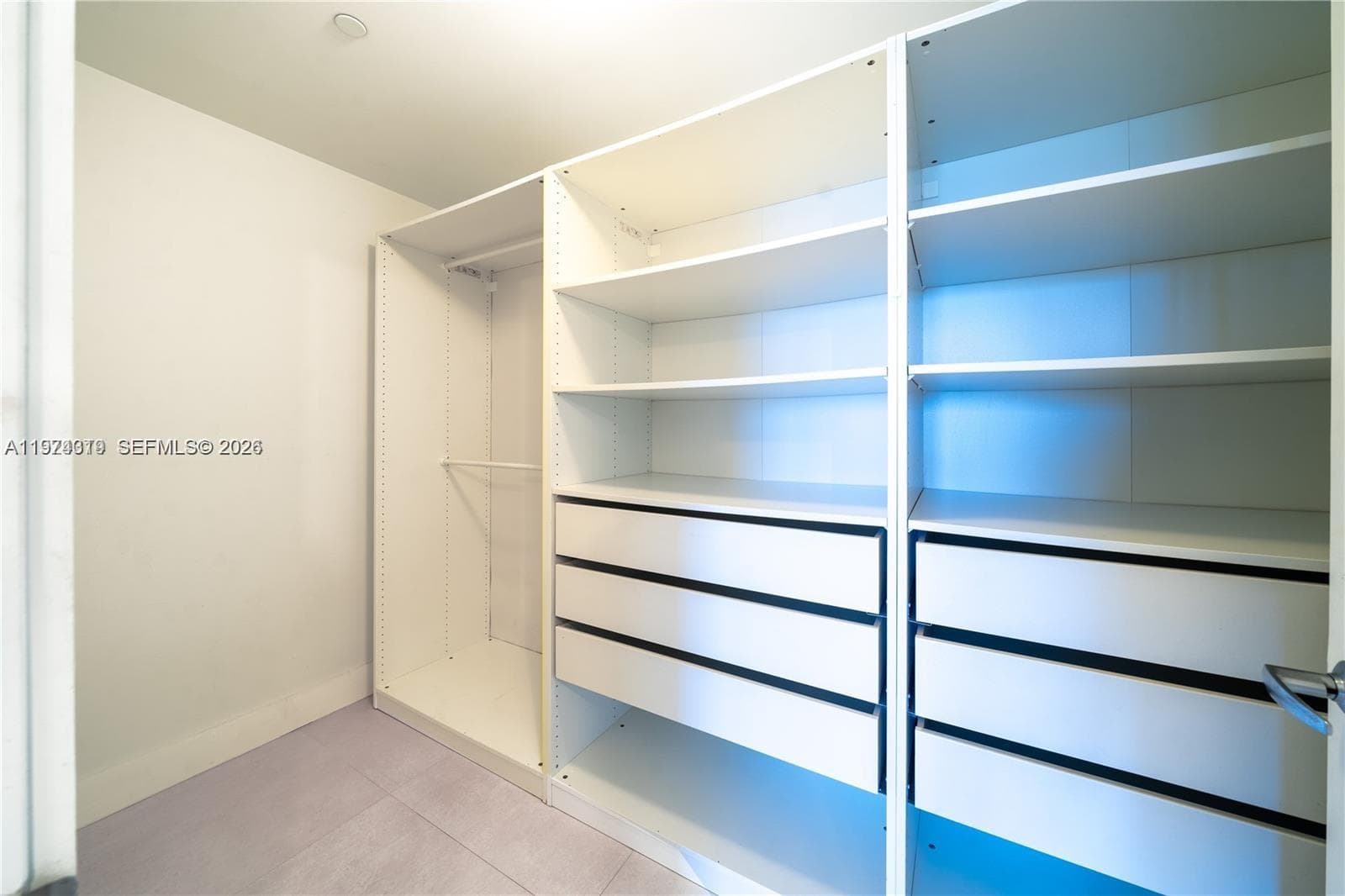 THE HARBOUR · #1120 in North Miami Beach - Photo 12
