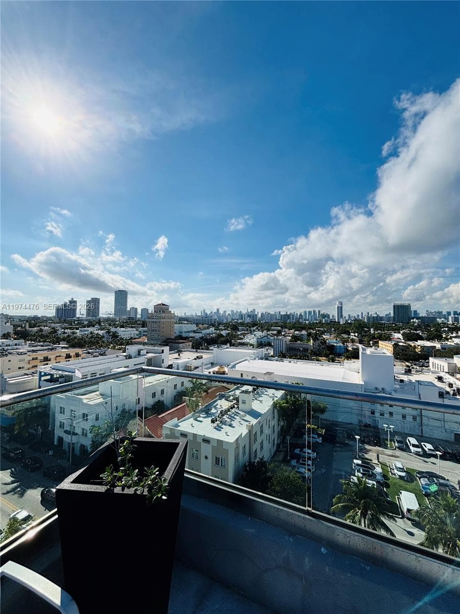 ISLANDER CONDO APTS · #608 in Miami Beach - Photo 24