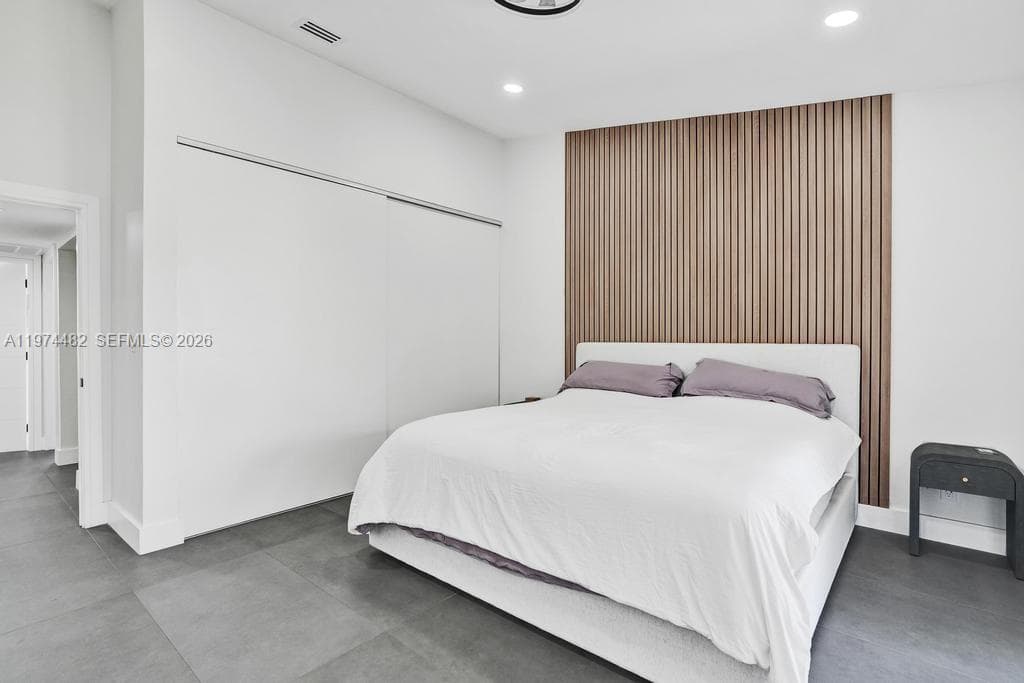 LAKEVIEW TOWNHOUSES · #77 in North Miami Beach - Photo 18
