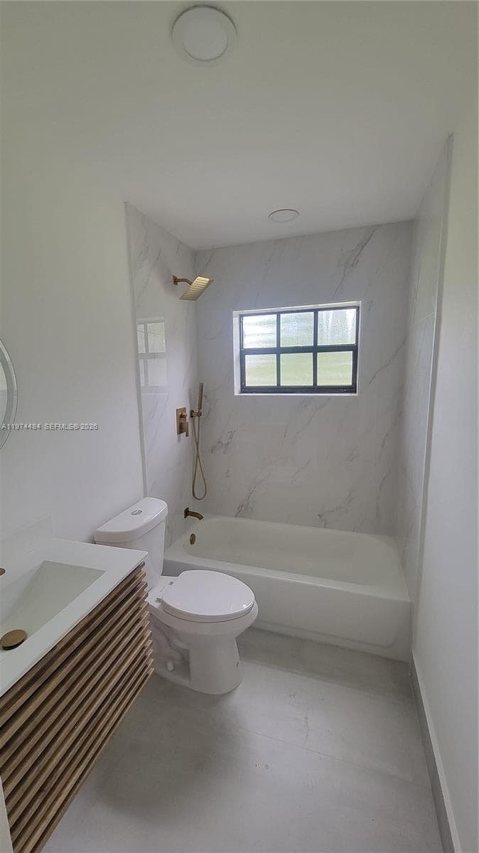 9520 SW 188th Ter photo 8