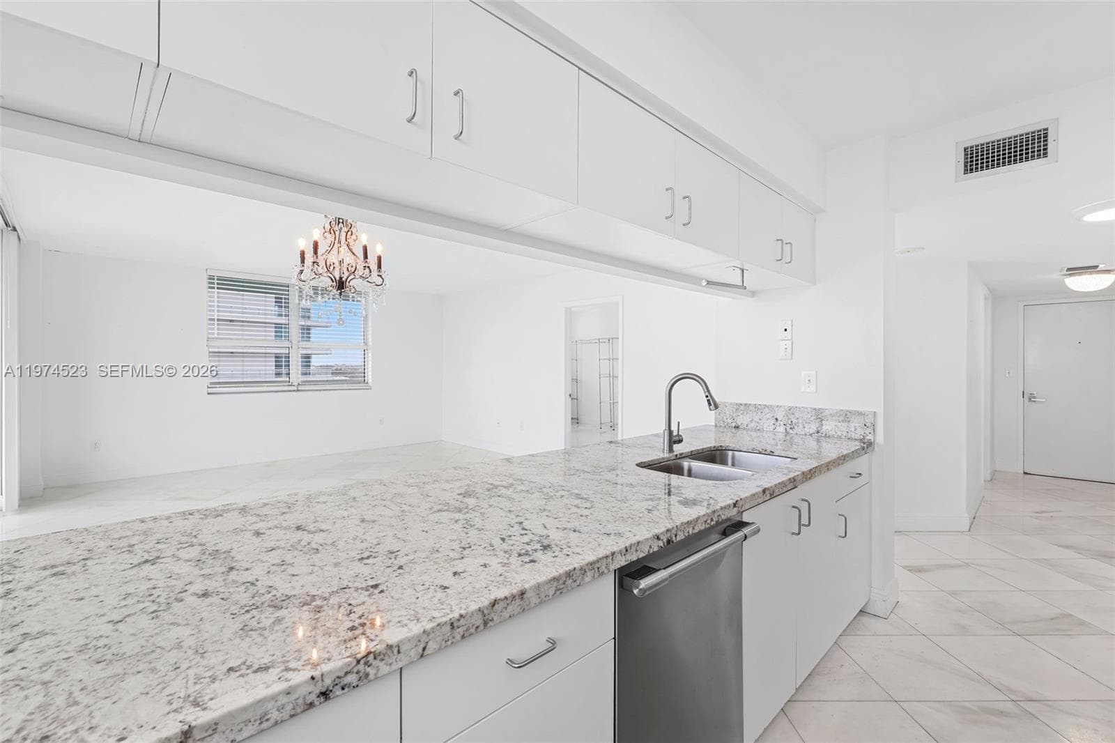 THE FLORIDIAN CONDO · #1102 in Miami Beach - Photo 11
