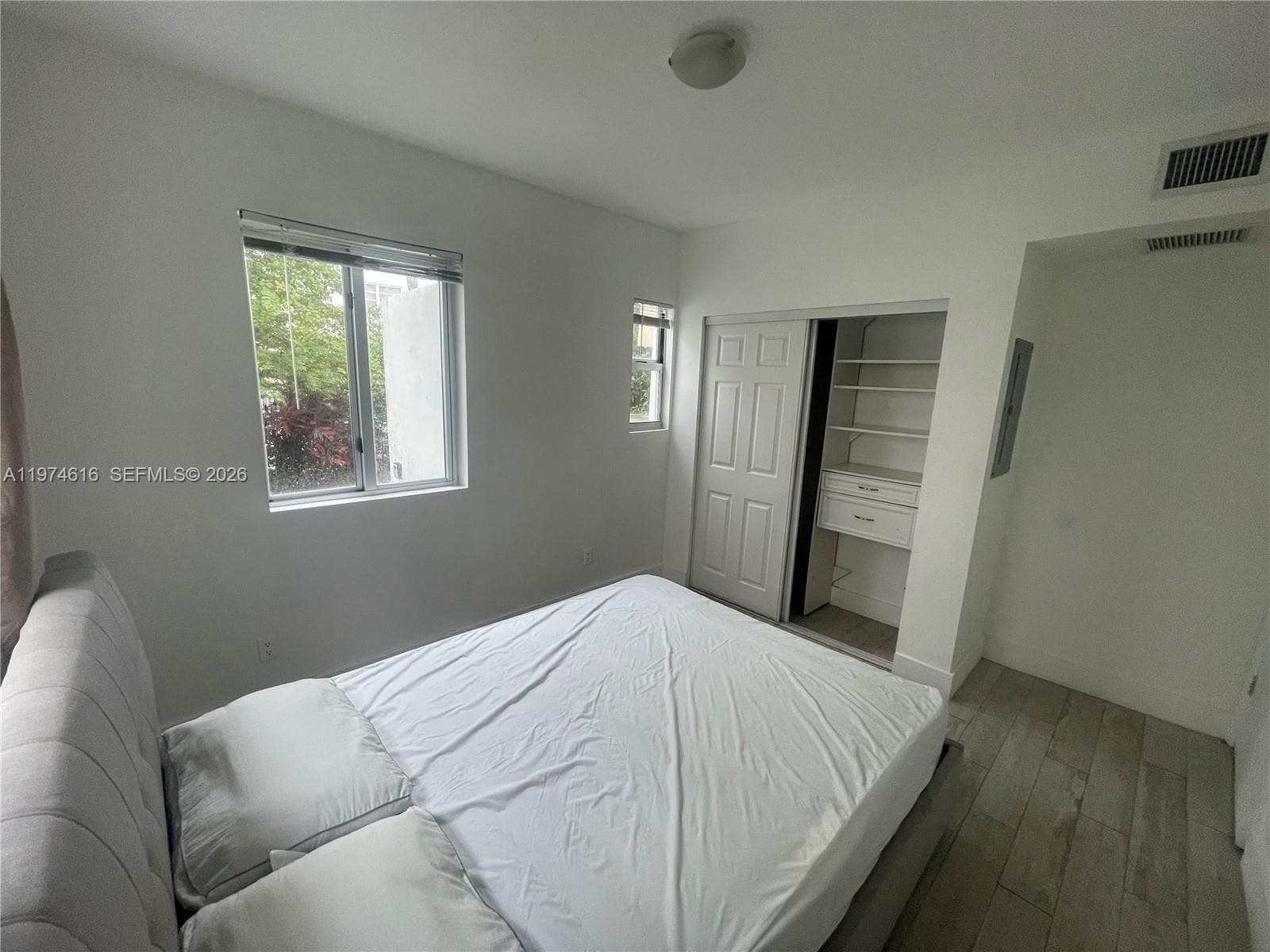 DANIELE CONDO · #104 in Miami Beach - Photo 6