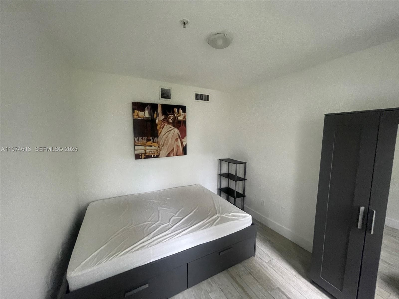 DANIELE CONDO · #104 in Miami Beach - Photo 11