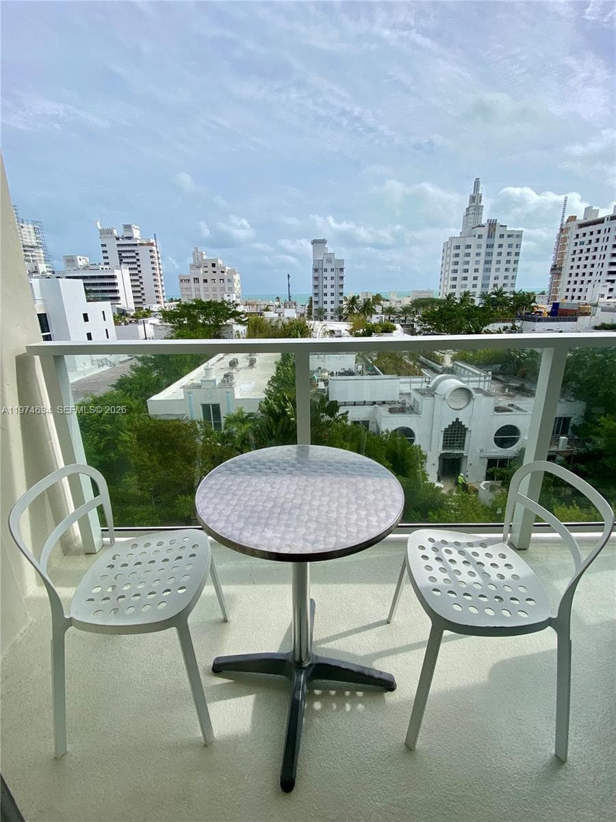 1750 JAMES APARTMENTS CON · #7D in Miami Beach - Photo 2