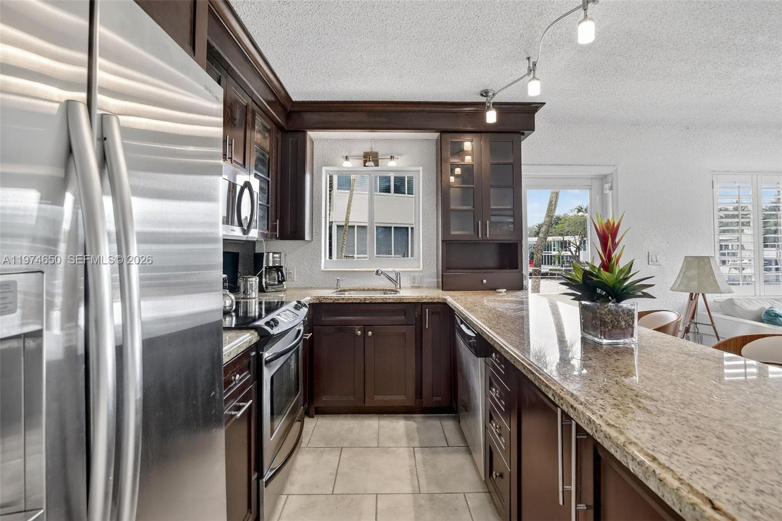 Riverview Gardens · #225 in Fort Lauderdale - Photo 5