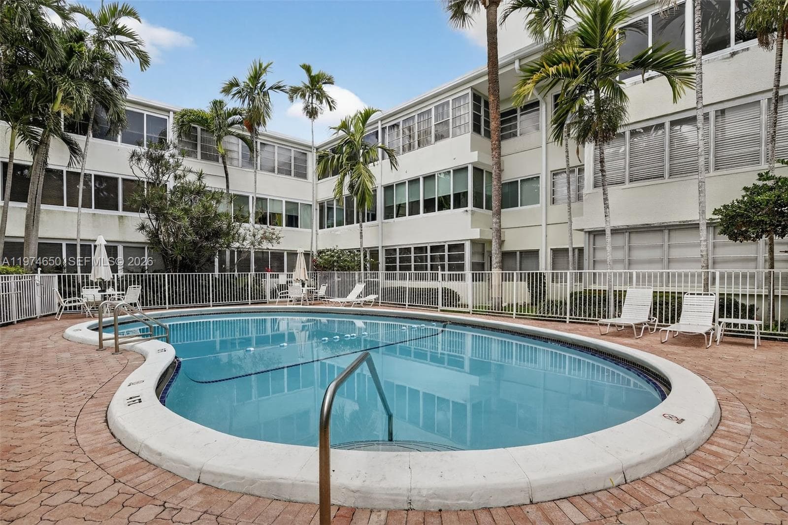 Riverview Gardens · #225 in Fort Lauderdale - Photo 18