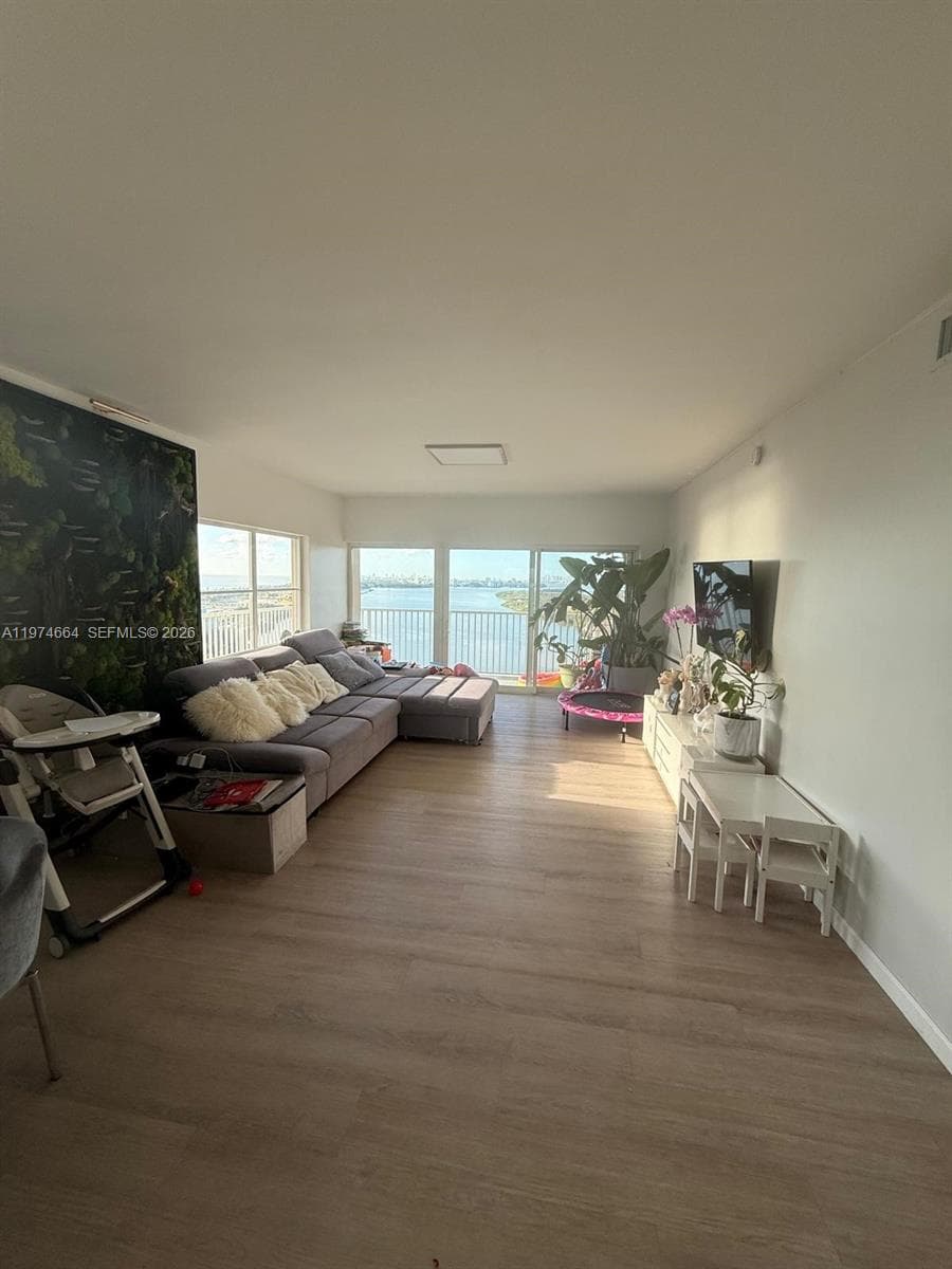 ARLEN HOUSE CONDO · #2106 in Sunny Isles Beach - Photo 8