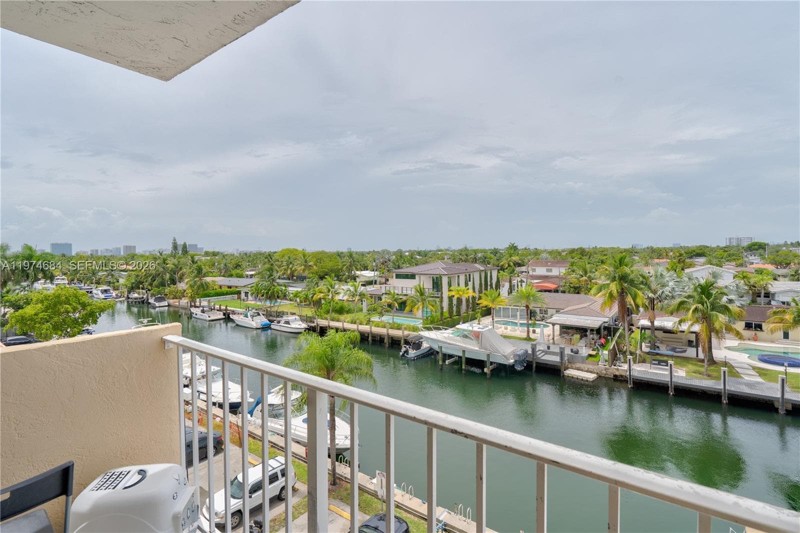Vecino del Mar · #510 in North Miami - Photo 7