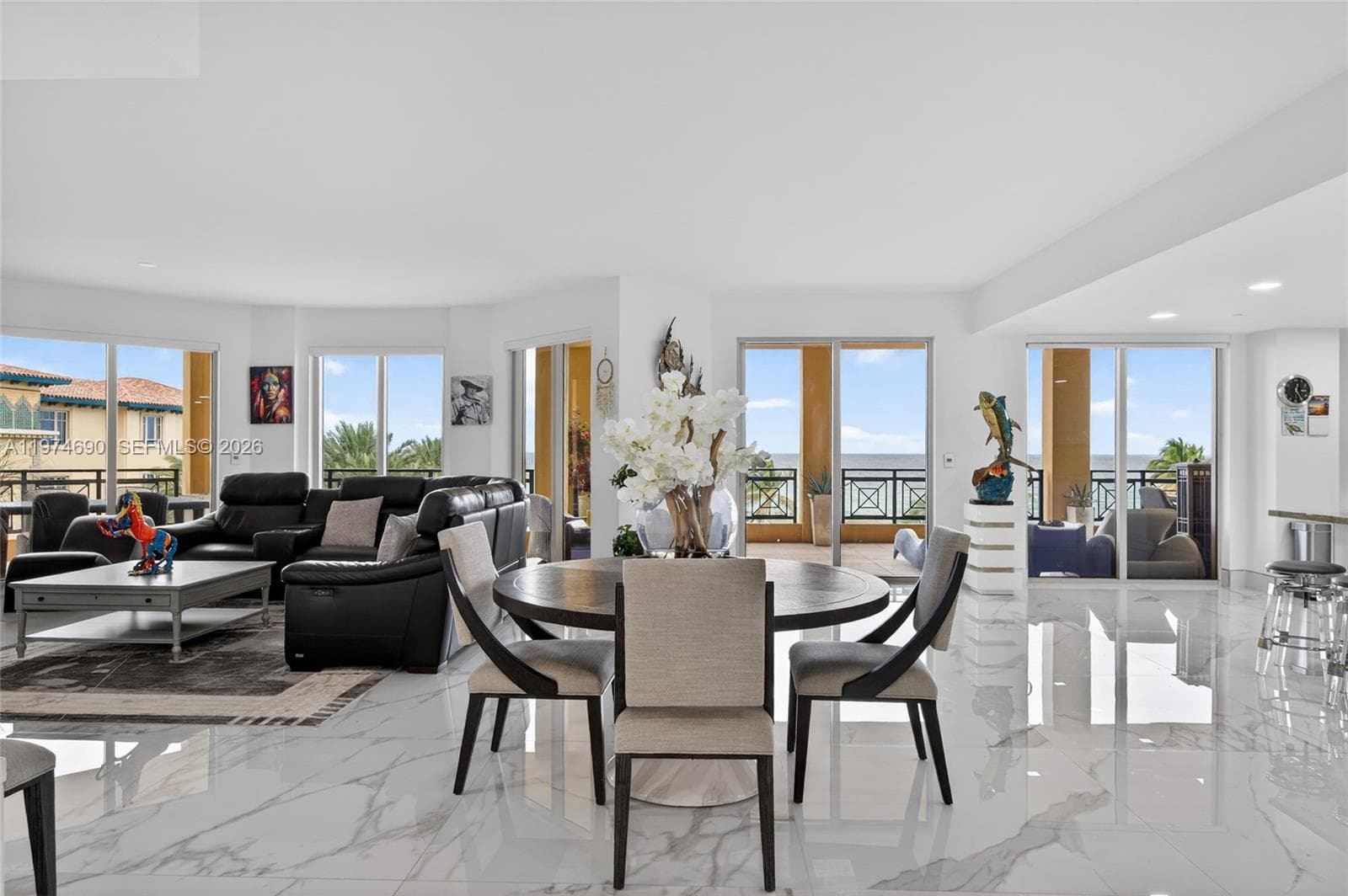 Positano Beach · #401 in Hollywood - Photo 13