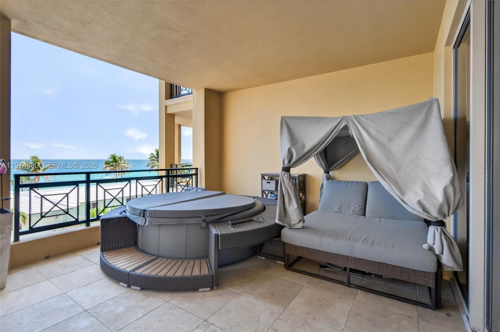 Positano Beach · #401 in Hollywood - Photo 43