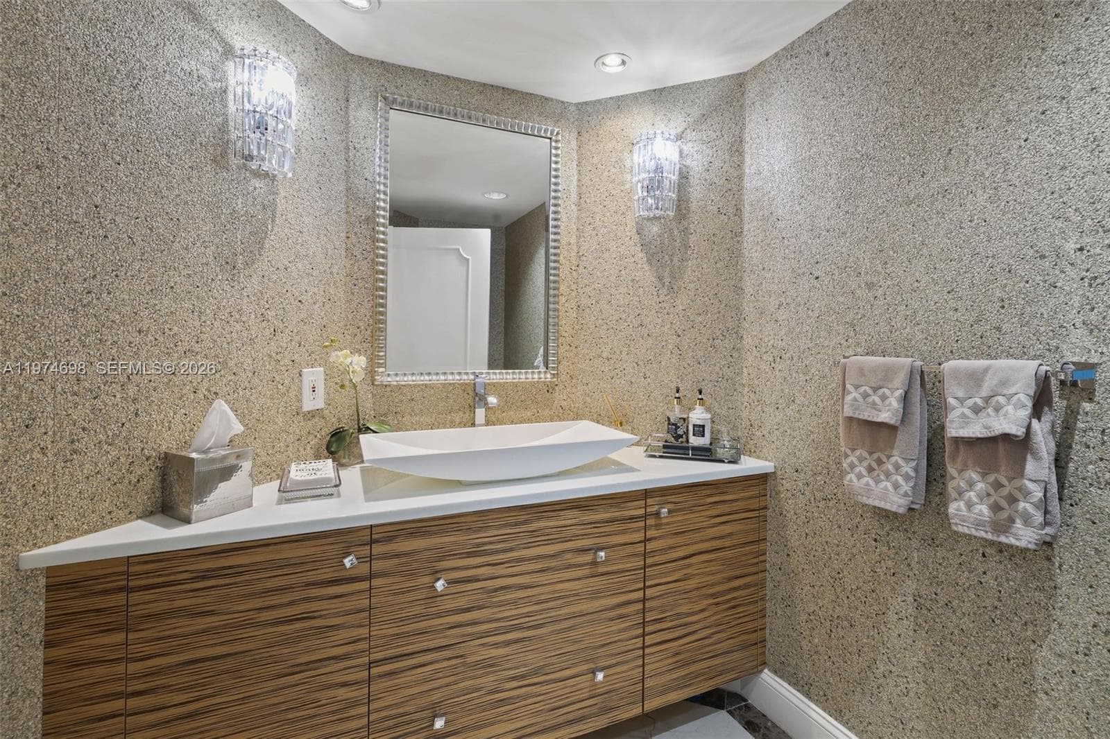 Powder room