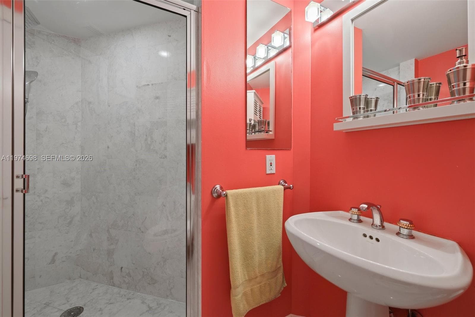 Third bedroom ensuite 3-piece bathroom with updated glass shower