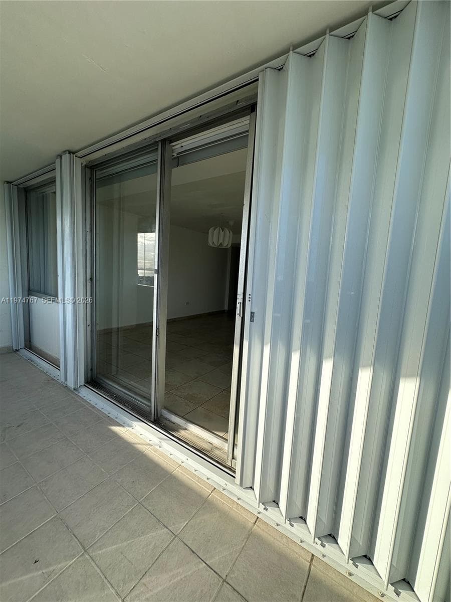 CARIBBEAN TOWERS CONDO · #9I in North Bay Village - Photo 15