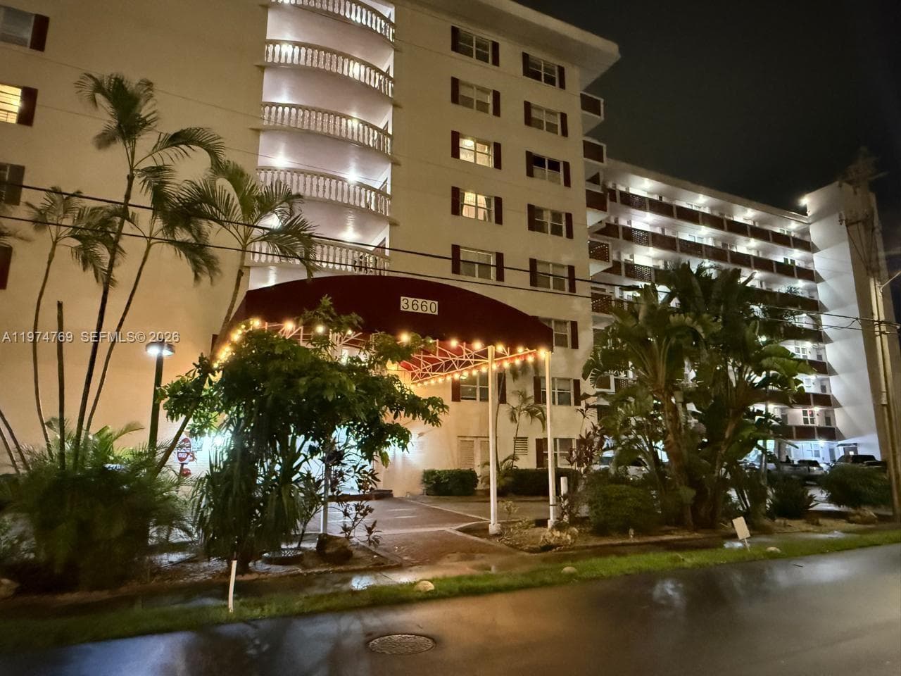 EASTERN SHORES WHITE HOUS · #212 in North Miami Beach - Photo 1