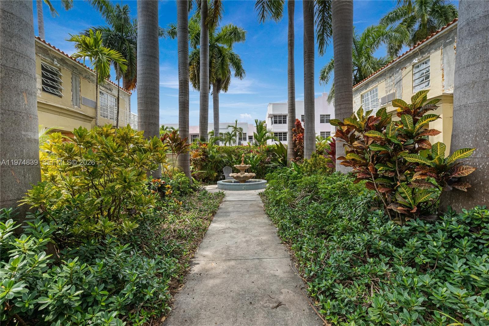 BEACHGARDENS CONDO · #15 in Miami Beach - Photo 10