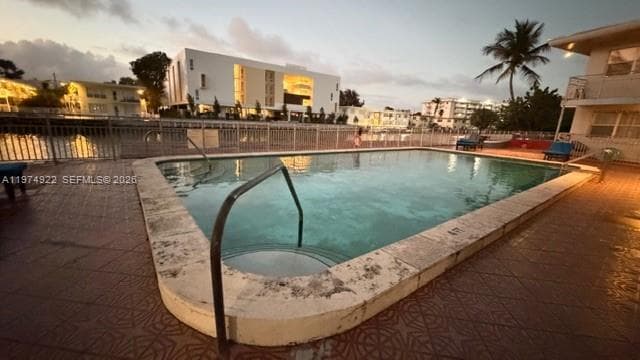 Marseilles Deco Condo · #40 in Miami Beach - Photo 5
