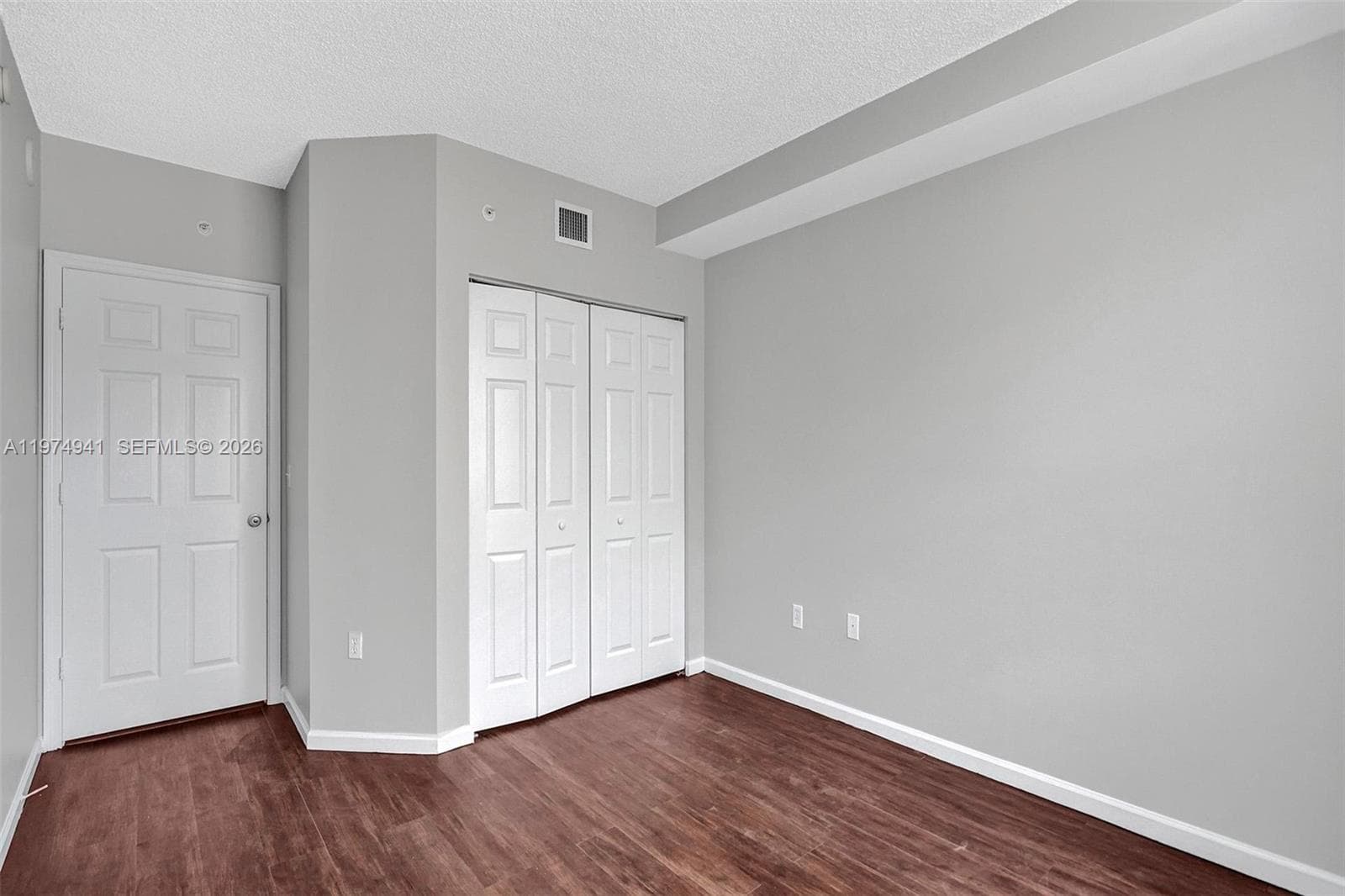 Porto Bellagio · #2802 in Sunny Isles Beach - Photo 26