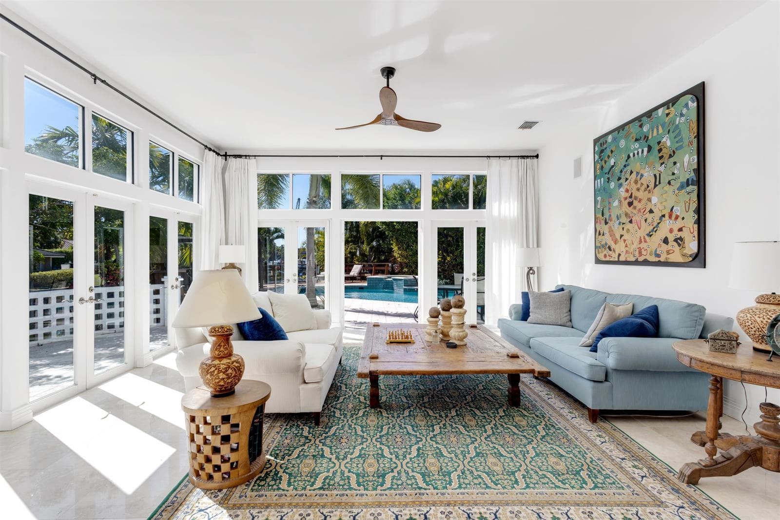 SUNROOM_STRAIGHT_EB
