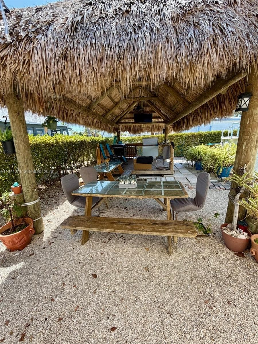 Tiki and BBQ area for entertainment