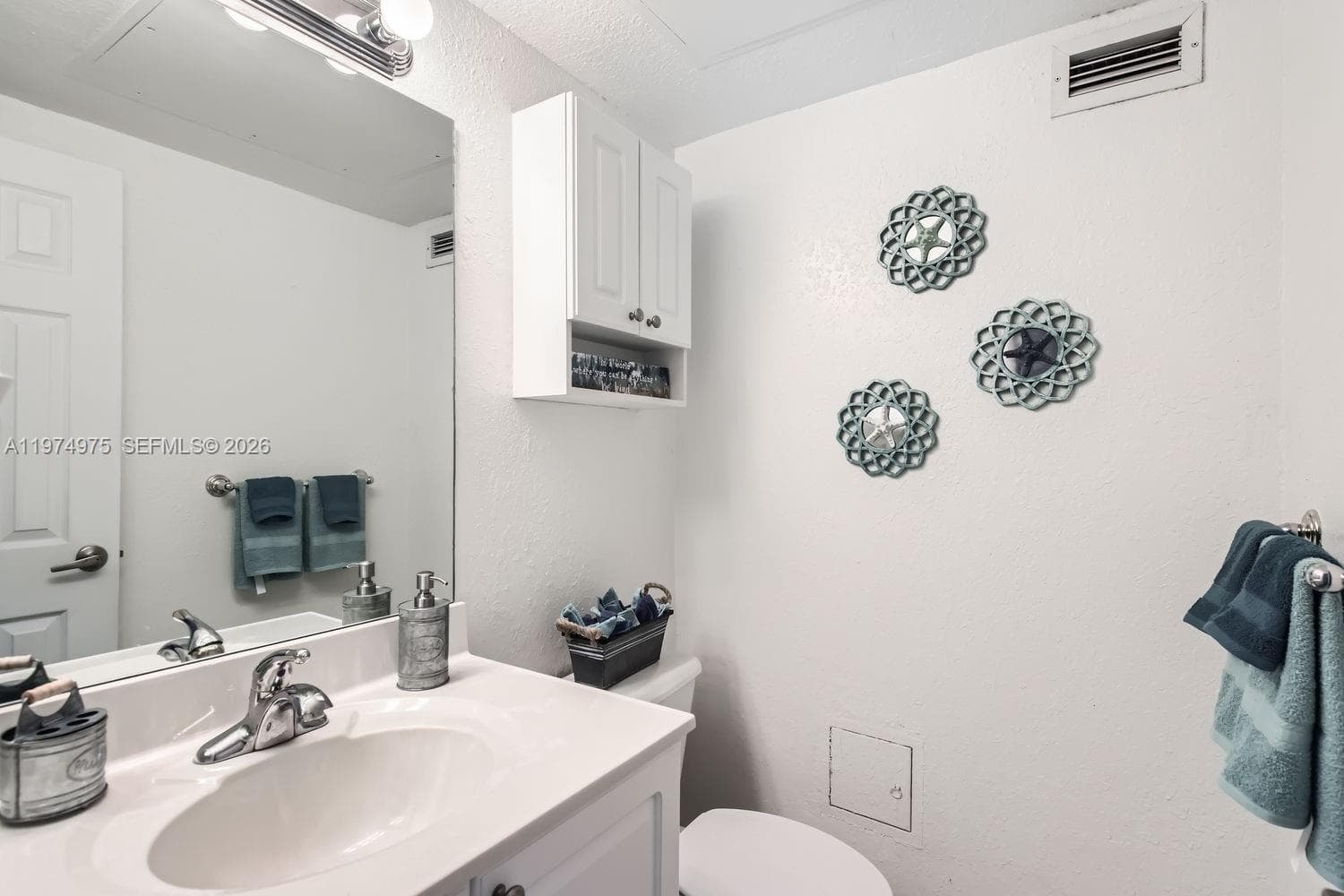 WAVE CONDO · #633 (AVAILABLE NOW) in Hollywood - Photo 7