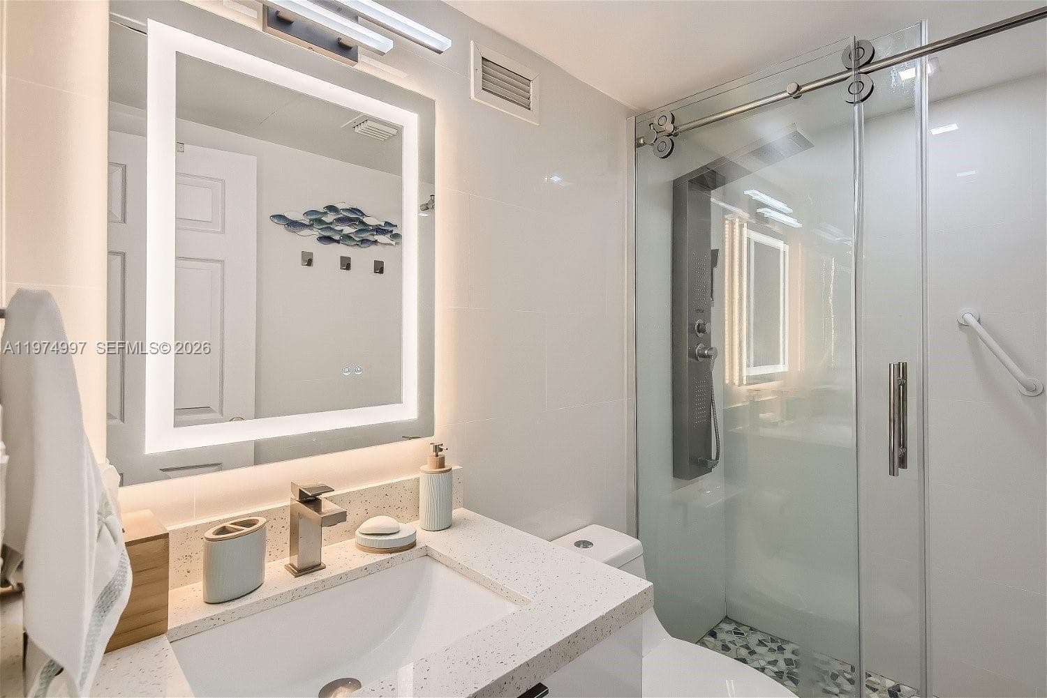 WAVE CONDO · #715 (AVAILABLE NOW) in Hollywood - Photo 10
