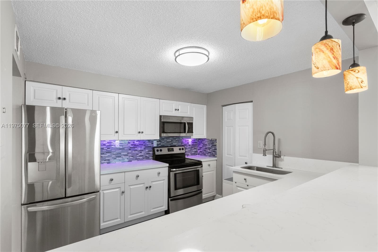 REEF CLUB · #2G in North Miami Beach - Photo 16