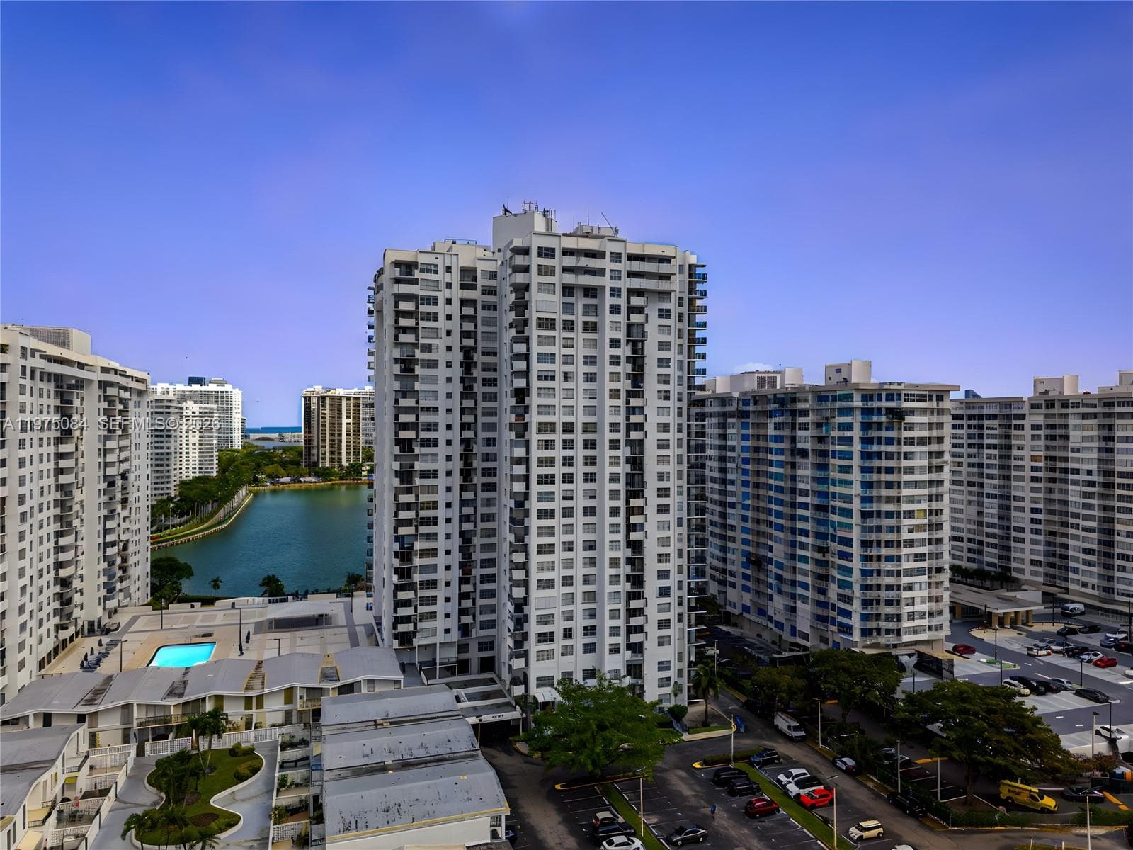 COMMODORE PLAZA CONDO · #2108 in Aventura - Photo 51