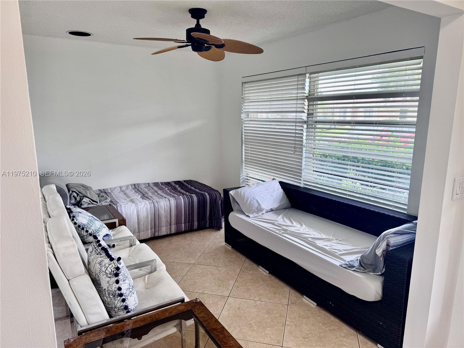 8838 Bella Vista Dr photo 2