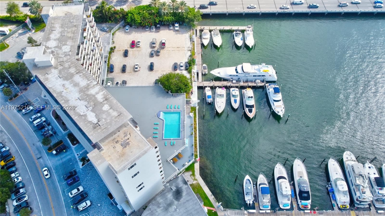 Bayshore Yacht & Tennis Club · #Penthouse in North Bay Village - Photo 9