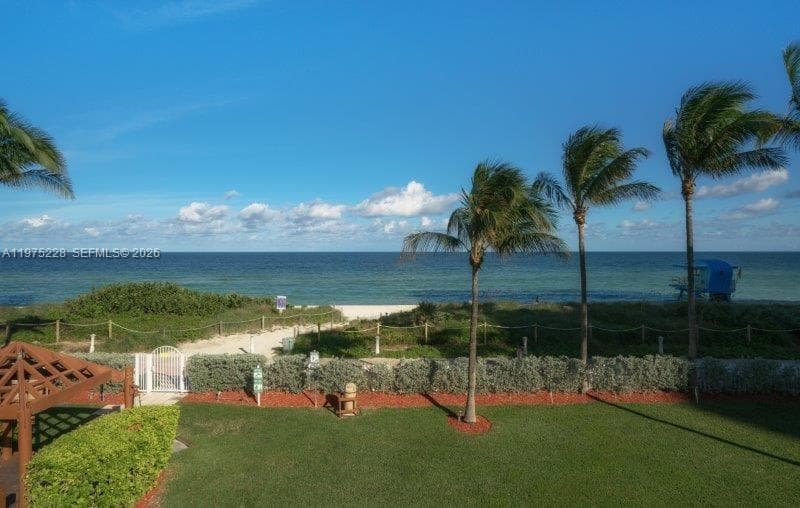 THE STERLING CONDO · #706 in Miami Beach - Photo 21