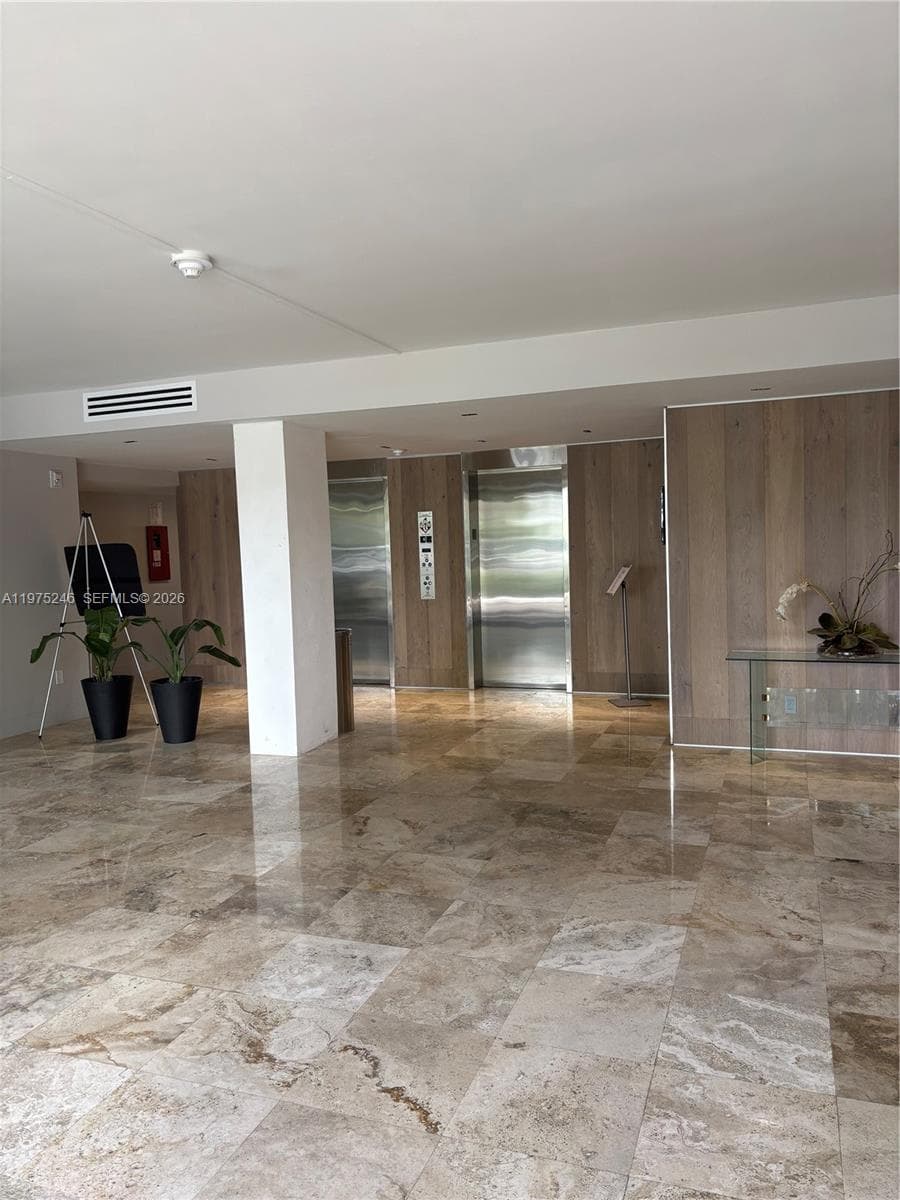 REEF EAST CONDO · #6I in North Miami Beach - Photo 5
