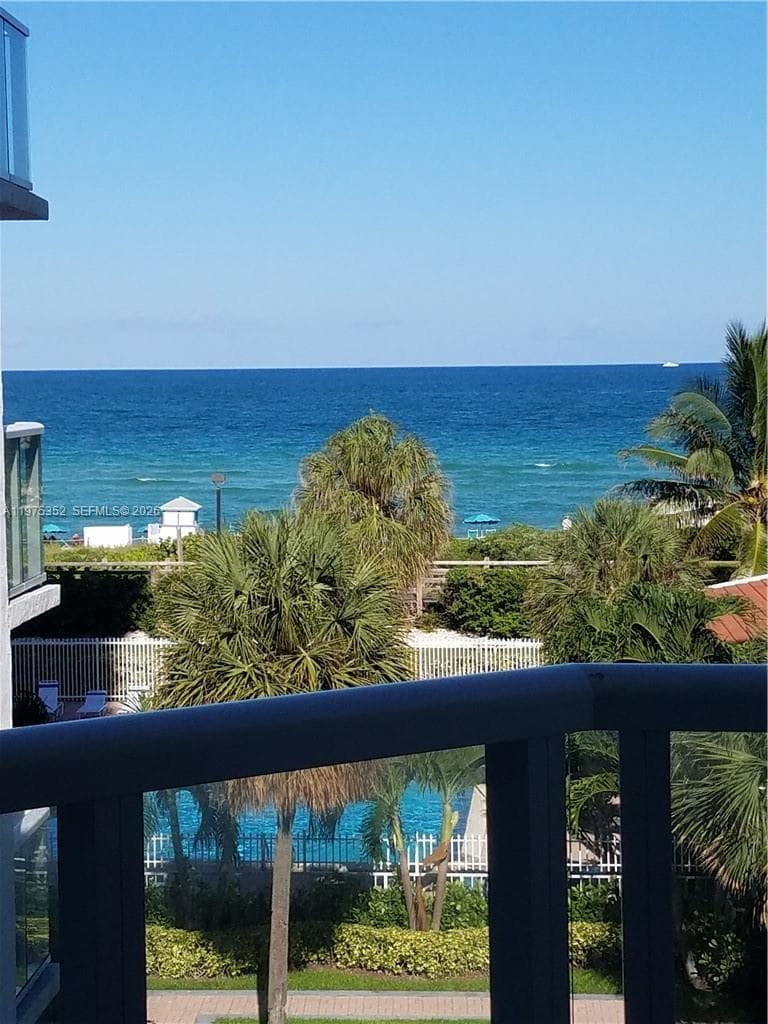 THE ROYAL CLUB CONDO · #406 in Miami Beach - Photo 27