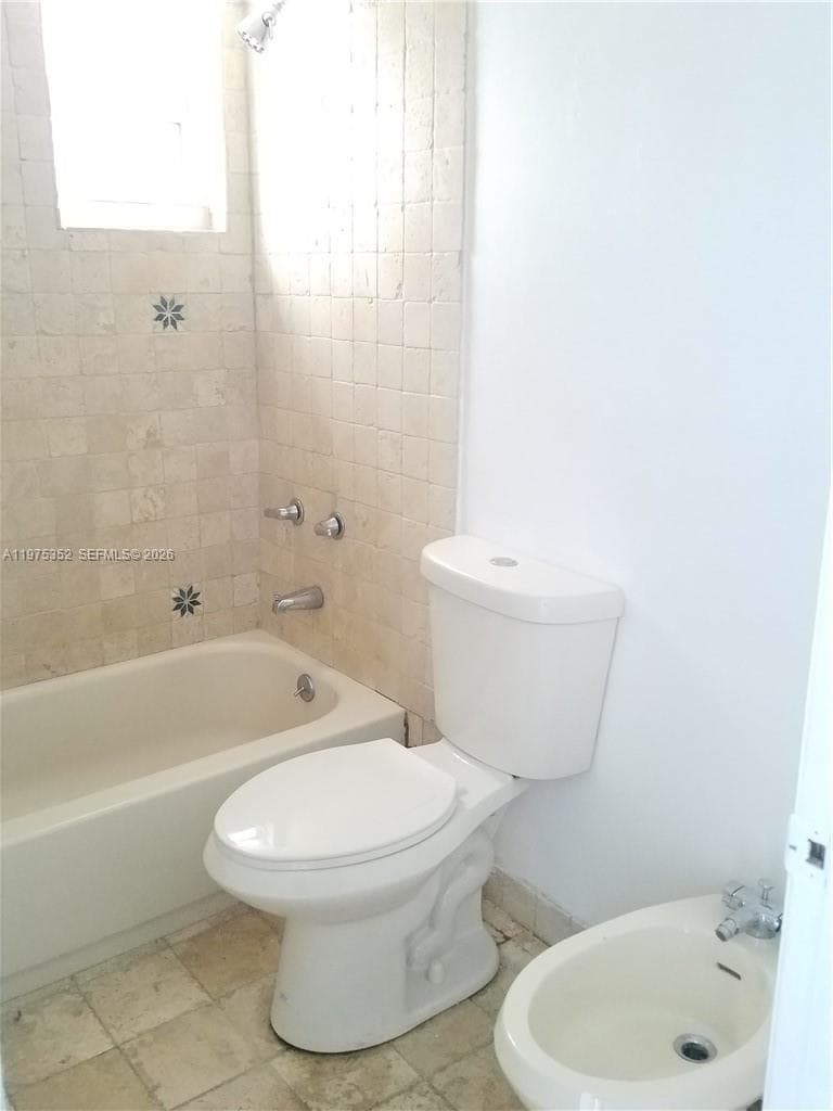 THE ROYAL CLUB CONDO · #406 in Miami Beach - Photo 13