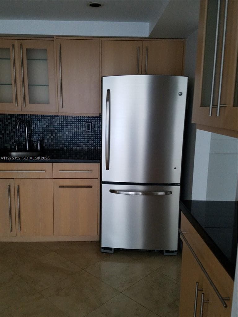THE ROYAL CLUB CONDO · #406 in Miami Beach - Photo 3