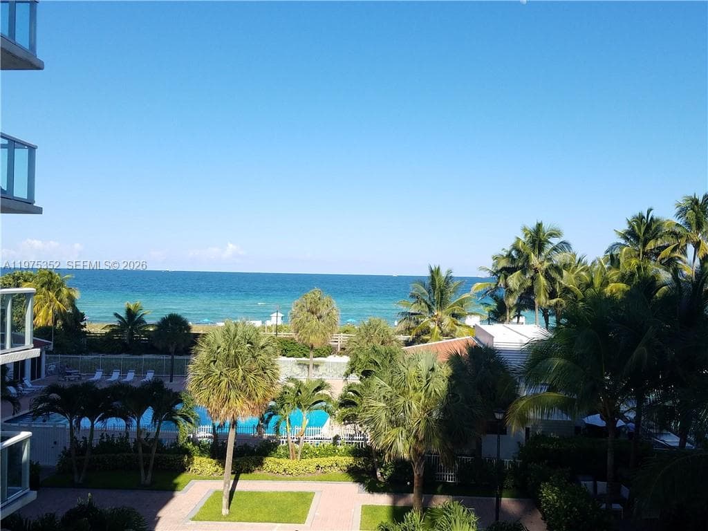 THE ROYAL CLUB CONDO · #406 in Miami Beach - Photo 20