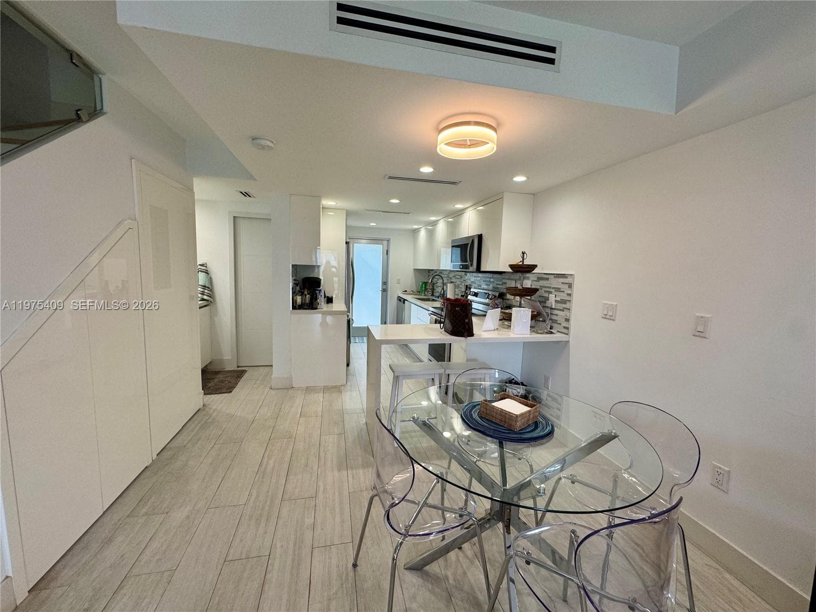 881 Ocean Dr #TH7 photo 29