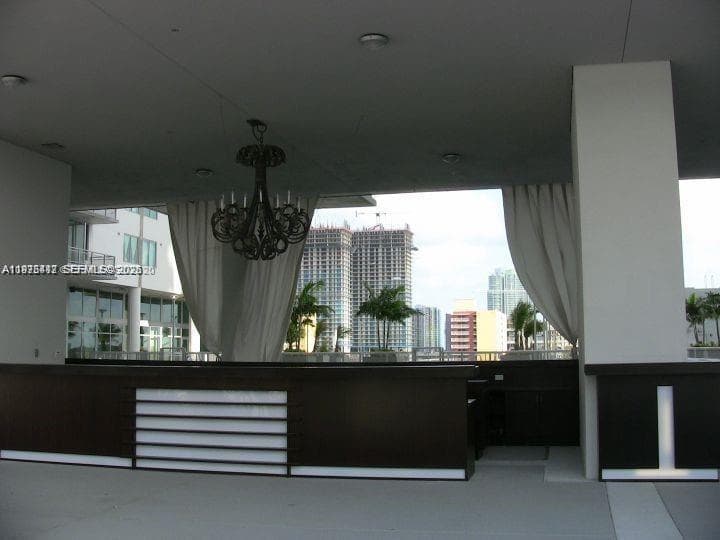NEO VERTIKA CONDO · #1121 in Miami - Photo 21
