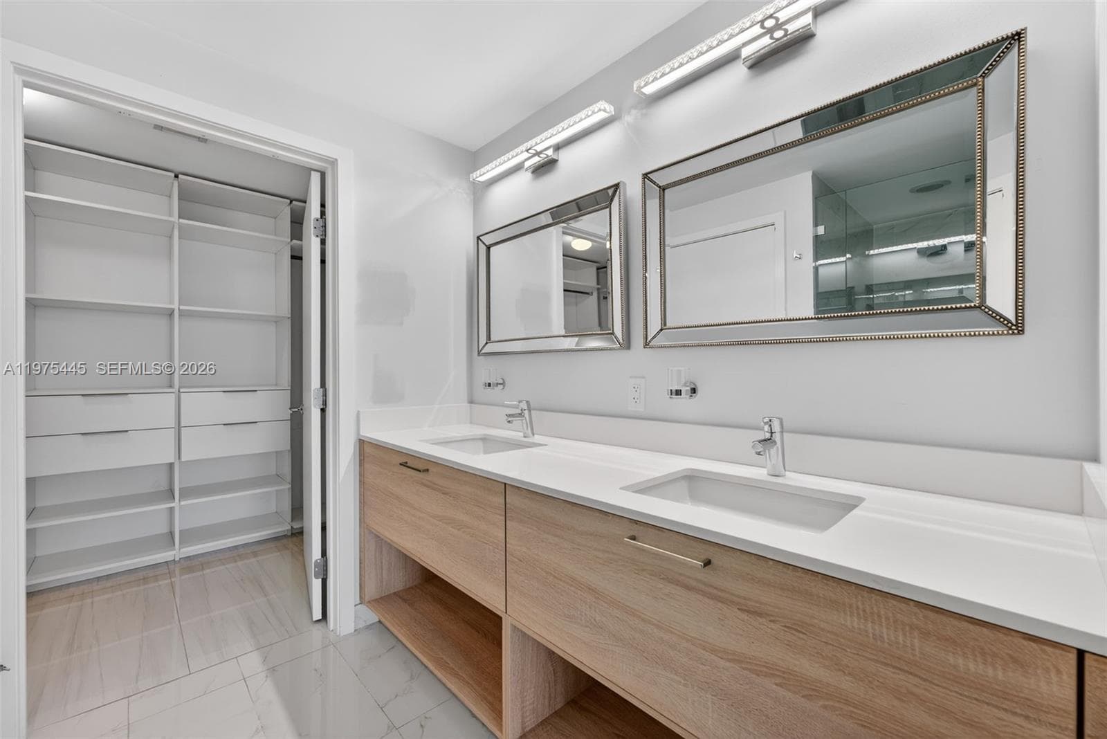 THE HARBOUR SOUTH CONDO · #2920 in North Miami Beach - Photo 16