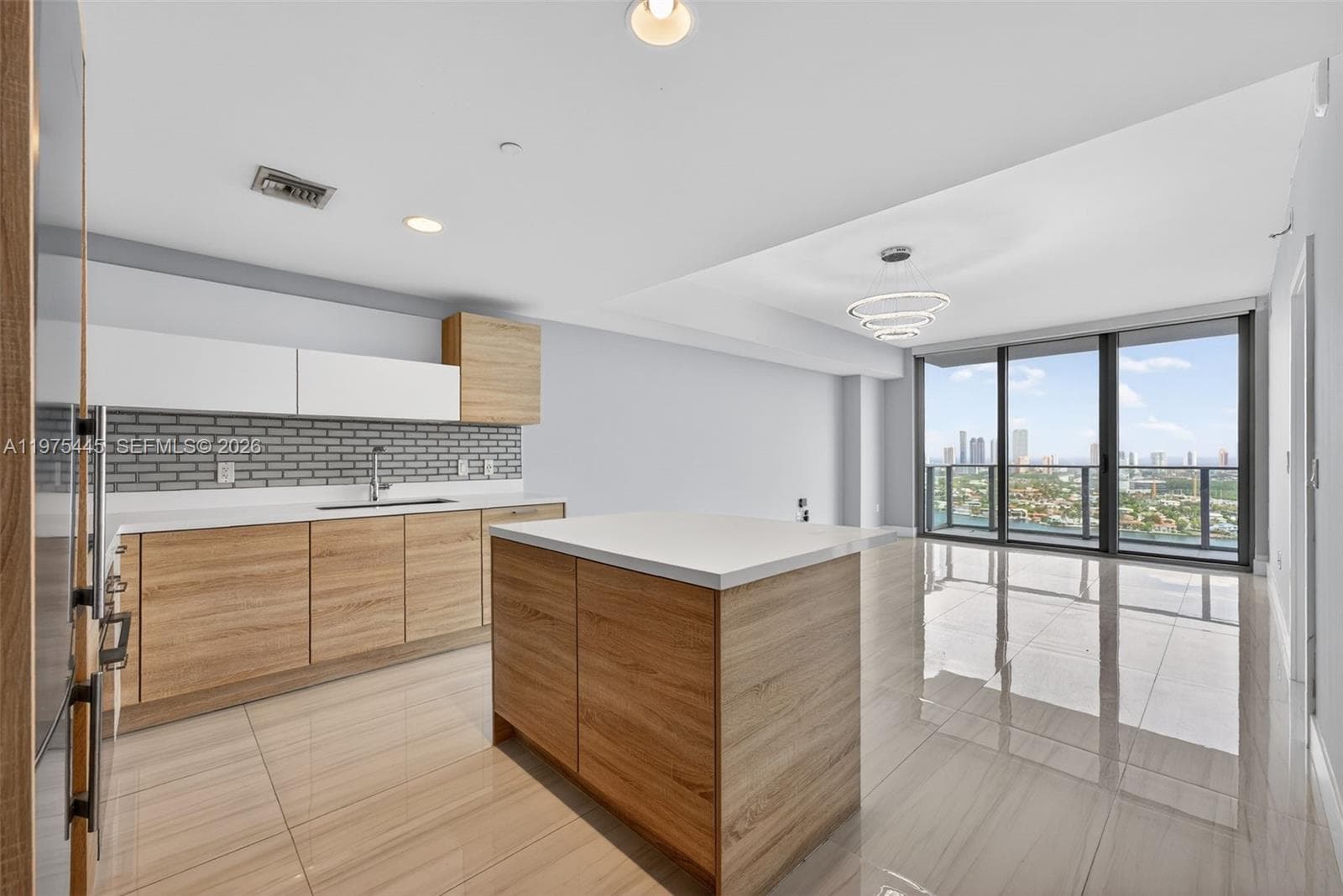 THE HARBOUR SOUTH CONDO · #2920 in North Miami Beach - Photo 12