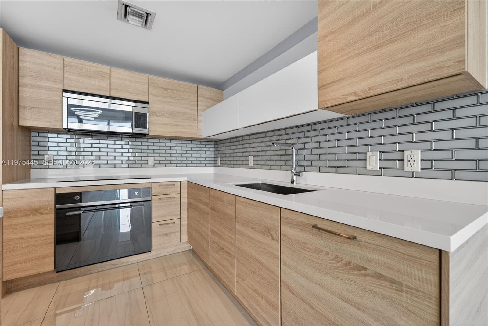 THE HARBOUR SOUTH CONDO · #2920 in North Miami Beach - Photo 11